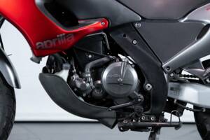 Immagine 14/50 di Aprilia DUMMY (2004)
