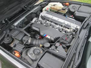 Imagen 15/18 de BMW M5 (1992)