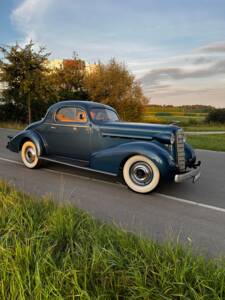 Image 2/16 de LaSalle Series 50/27 Opera Coupé (1936)