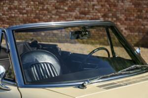 Image 48/50 of Alfa Romeo 1600 Duetto (1967)