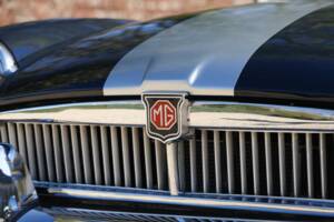 Image 29/50 de MG MGB (1966)