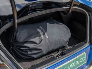 Image 63/98 of Aston Martin DBS GT Zagato (2020)