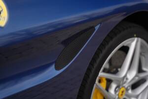 Bild 44/50 von Ferrari California T (2016)