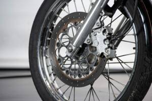 Imagen 17/50 de Harley-Davidson XL 1200 C Sportster Custom (1997)