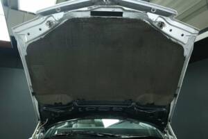 Afbeelding 44/50 van Mercedes-Benz 560 SEC (1991)