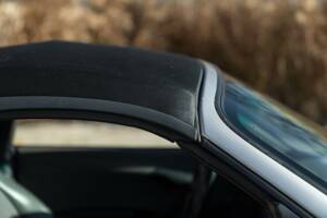 Image 18/50 of Porsche Boxster (1997)