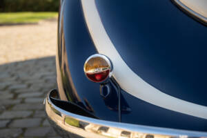 Image 27/32 of BMW 327 (1938)