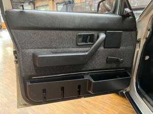 Bild 15/36 von Volvo 240 Polar (1990)