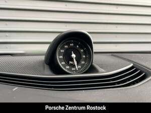 Bild 24/31 von Porsche Taycan 4S (2026)