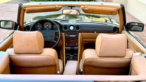 Immagine 16/20 di Mercedes-Benz 560 SL (1986)