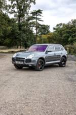 Bild 26/40 von Porsche Cayenne Turbo S (2006)