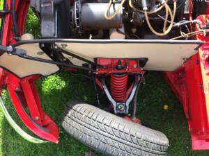 Image 37/68 of Triumph Spitfire Mk II (1965)