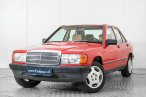 Obraz 3/50 pojazdu Mercedes-Benz 190 D (1986)