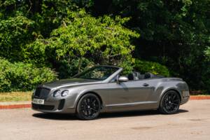 Immagine 26/50 di Bentley Continental GTC (2010)