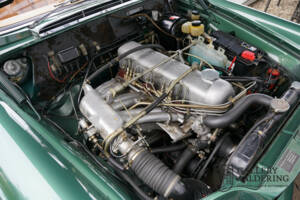 Image 10/50 of Mercedes-Benz 220 SE b (1964)
