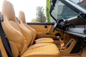 Imagen 2/32 de Porsche 911 Speedster 3.2 (1989)