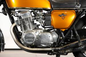 Image 17/50 of Honda CB 750 Four (1975)