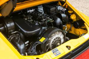 Image 26/50 of Porsche 911 Speedster (1993)