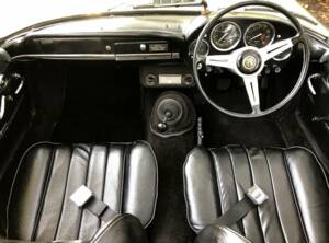 Imagen 3/50 de Alfa Romeo 2600 Spider (1964)