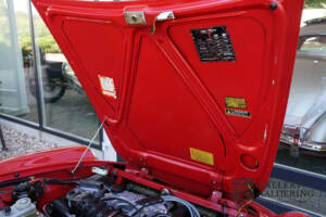 Immagine 21/50 di Alfa Romeo 2.0 Spider (1991)
