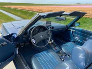 Afbeelding 2/8 van Mercedes-Benz 450 SL (1973)