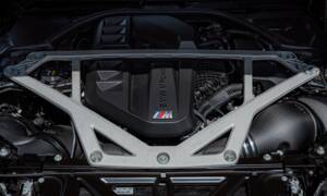 Image 6/41 of BMW M4 CSL (2022)