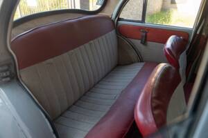 Image 28/50 de Morris Minor 1000 (1958)