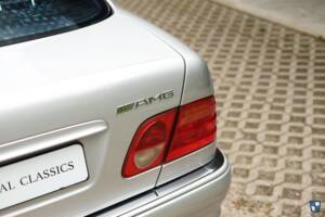 Image 88/98 de Mercedes-Benz E 50 AMG (1996)