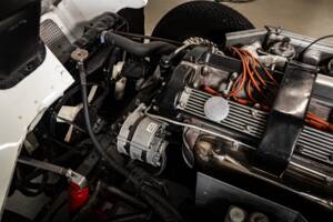 Image 43/53 de Jaguar E-Type (1970)