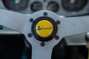 Afbeelding 37/50 van Ferrari Dino 246 GT (1971)