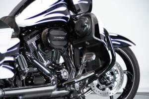 Bild 28/50 von Harley-Davidson DUMMY (2015)