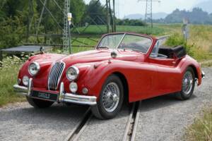 Imagen 50/51 de Jaguar XK 140 SE DHC (1957)