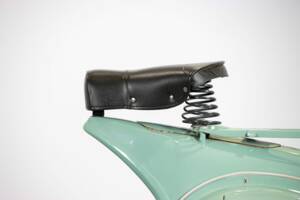 Immagine 18/50 di Piaggio Vespa 125 (1953)