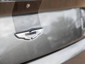 Bild 30/84 von Aston Martin V12 Vantage AMR Roadster (2018)