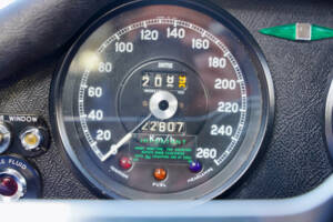 Bild 43/50 von Jaguar E-Type 4.2 (1966)