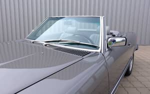 Image 38/96 of Mercedes-Benz 560 SL (1987)