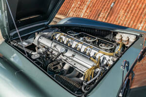 Image 35/39 de Aston Martin DB 4 (1962)