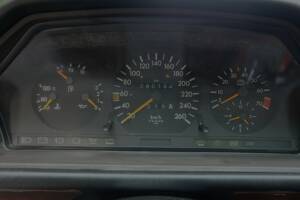 Imagen 27/75 de Mercedes-Benz E 280 T (1994)