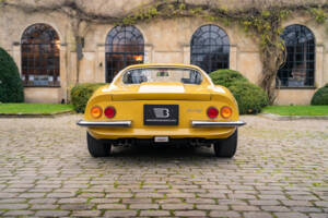 Image 18/25 de Ferrari Dino 246 GT (1970)