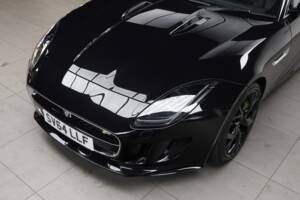 Afbeelding 37/50 van Jaguar F-Type R (2014)