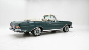 Image 2/15 of Mercedes-Benz 280 SE (1970)