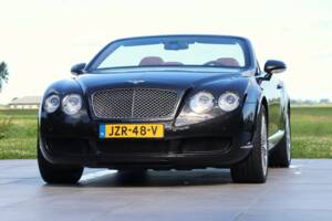 Bild 30/50 von Bentley Continental GTC (2007)