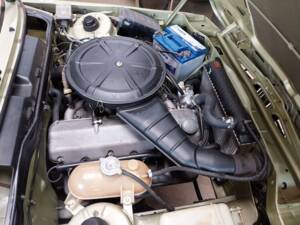 Bild 27/32 von BMW 320 Baur TC (1979)