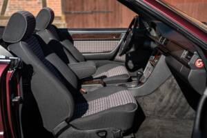 Bild 38/42 von Mercedes-Benz E 200 (1997)