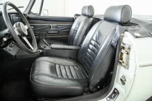Bild 15/50 von MG MGB (1975)