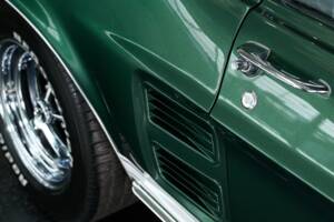 Image 33/50 of Ford Mustang 390 GTA (1967)