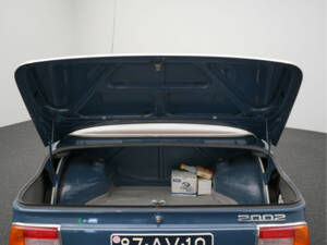 Image 25/32 of BMW 2002 (1974)