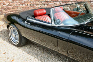 Bild 11/50 von Jaguar Type E V12 (1974)
