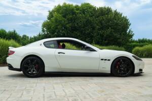 Bild 4/50 von Maserati GranTurismo 4.2 (2008)