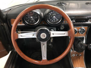 Bild 17/22 von Alfa Romeo Giulia GT 1300 Junior (1971)